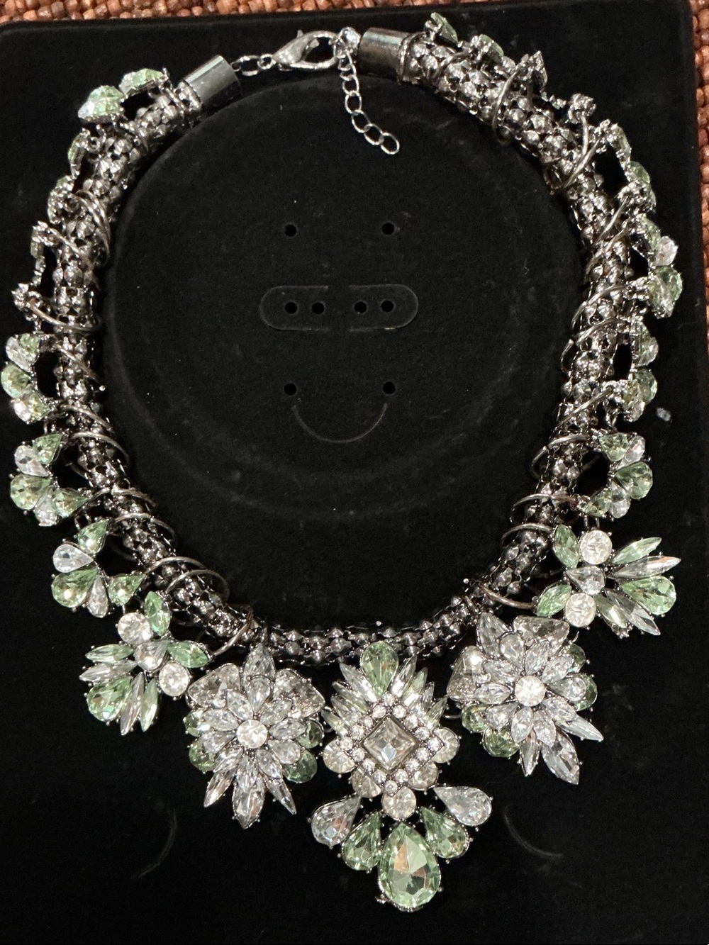 Statement Crystal Necklace in Light Green/ Silver with Rodium Black Look Cord